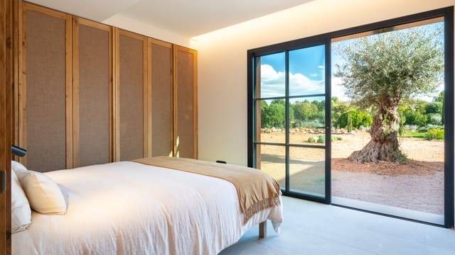 5 quarto Moradia para venda em Santa María del Camí com piscina - 5 500 000 € (Ref: 8985637)