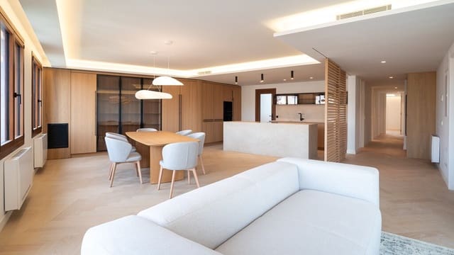 4 slaapkamer Appartement te koop in Palma de Mallorca - € 2.500.000 (Ref: 8988052)