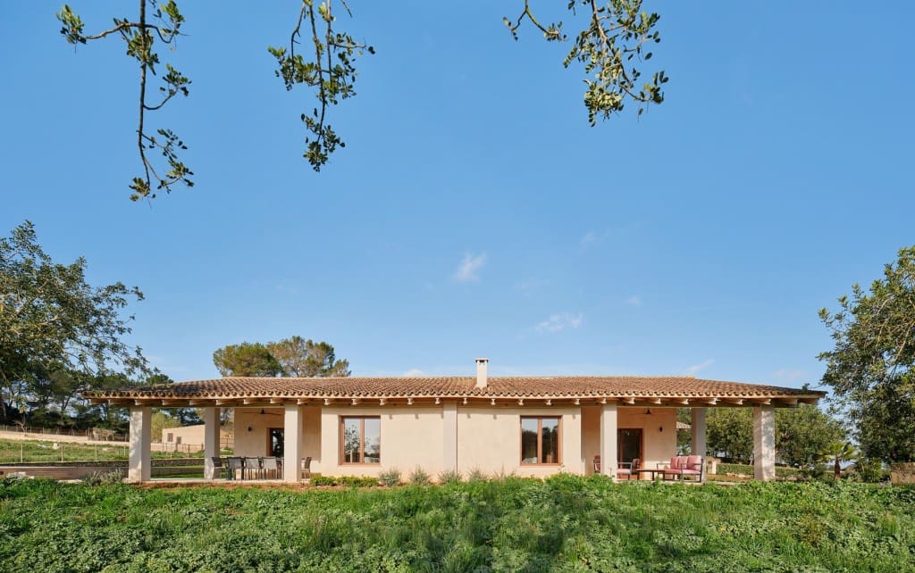 Villa/Maison de 5 chambres à louer à Randa avec piscine - 7 500 € (Ref: 9019860)