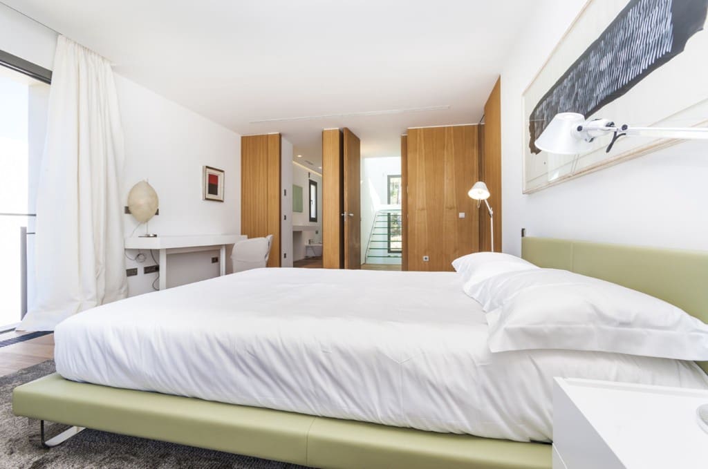 4 quarto Moradia para venda em Es Camp De Mar / El Camp De Mar com piscina - 11 500 000 € (Ref: 9019862)