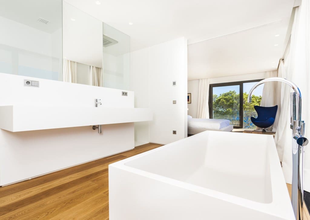 4 quarto Moradia para venda em Es Camp De Mar / El Camp De Mar com piscina - 11 500 000 € (Ref: 9019862)