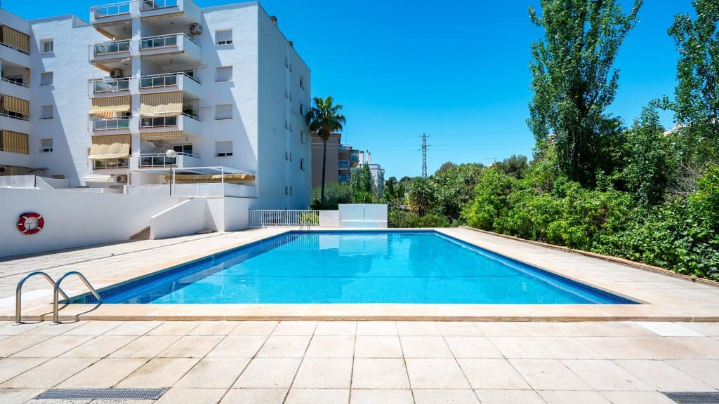 4 soveværelse Byhus til salg i Cala Mayor med swimmingpool - € 975.000 (Ref: 9031516)