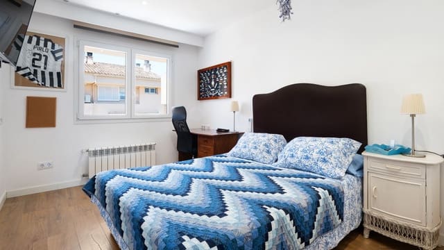 4 slaapkamer Huis te koop in Cala Mayor, Palma de Mallorca met zwembad - € 975.000 (Ref: 9031516)