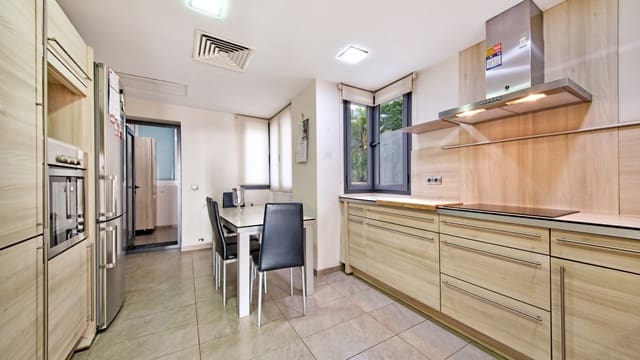 3 sovrum Lägenhet att hyra i La Bonanova, Palma de Mallorca med pool - 3 000 € (Ref: 9057380)