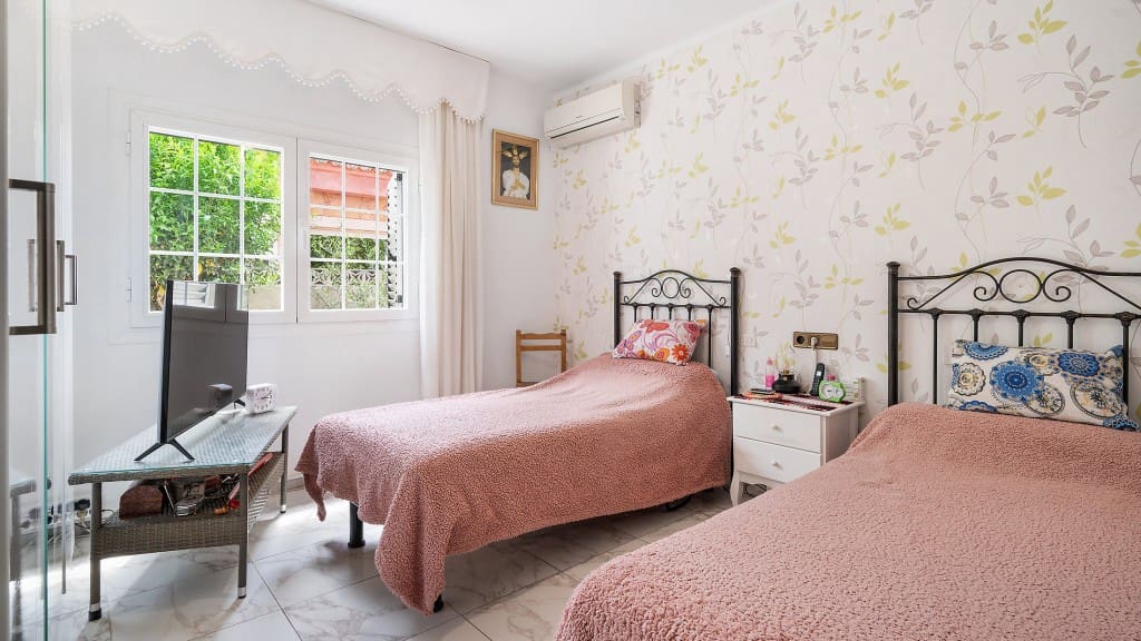 4 soveværelse Villa til salg i Palmanyola - € 710.000 (Ref: 9062187)