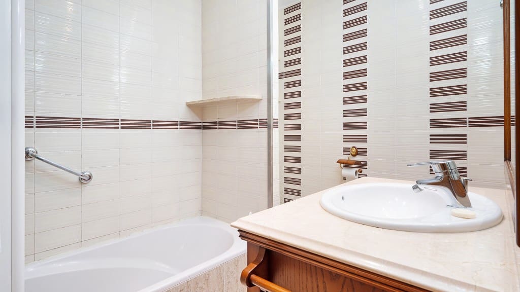 5 sypialnia Willa na sprzedaż w Genova z basenem - 2 590 000 € (Ref: 9062188)