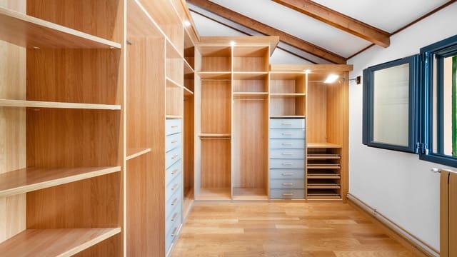 5 slaapkamer Villa te koop in Genova, Palma de Mallorca met zwembad - € 2.590.000 (Ref: 9062188)