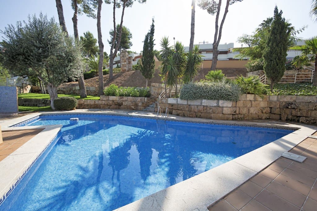 3 bedroom Penthouse for sale in Bendinat with pool - € 1,995,000 (Ref: 9062190)