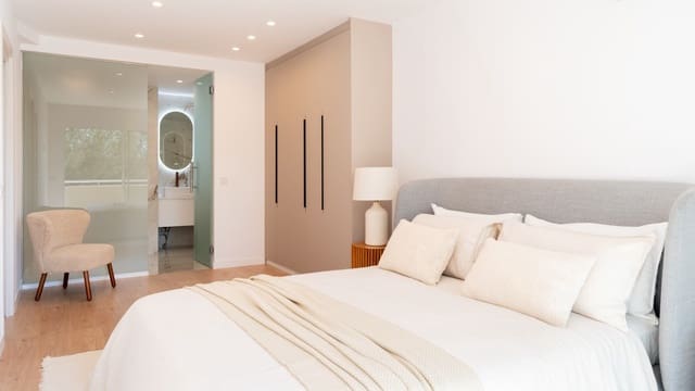 3 slaapkamer Penthouse te koop in Bendinat, Calvià met zwembad - € 1.995.000 (Ref: 9062190)