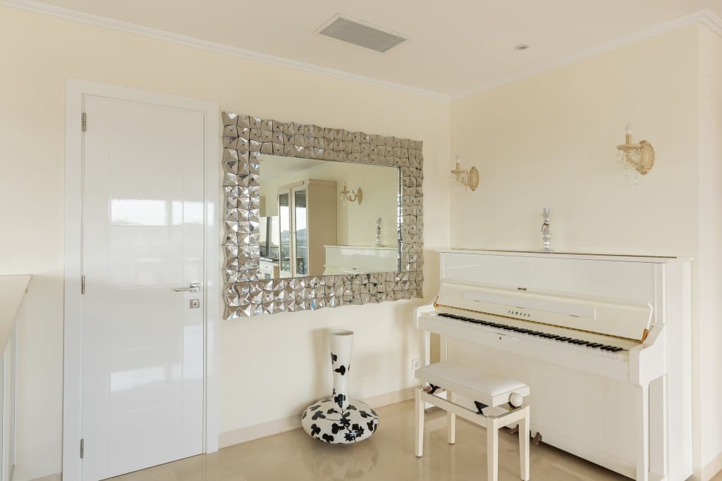 4 soveværelse Villa til salg i Costa de la Calma med swimmingpool - € 2.980.000 (Ref: 9074922)