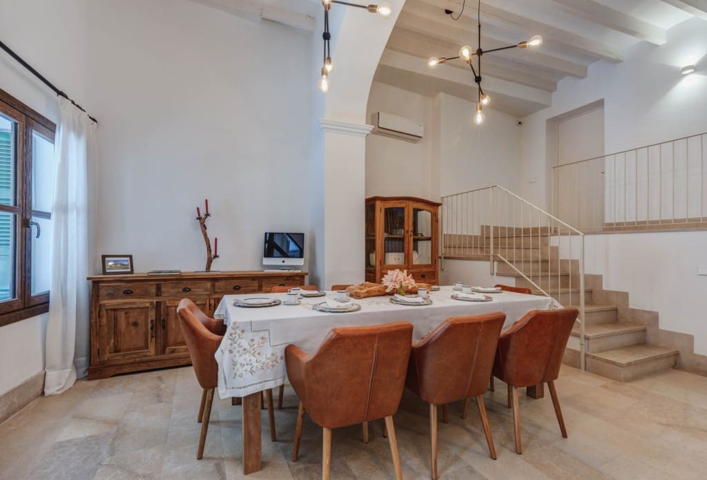 6 soveværelse Byhus til salg i Soller - € 1.590.000 (Ref: 9074931)