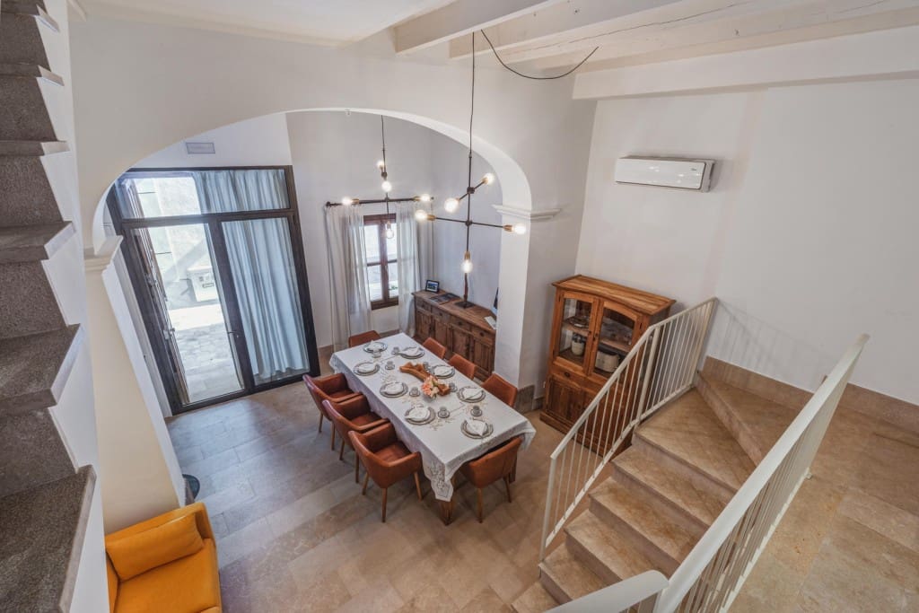 6 soveværelse Byhus til salg i Soller - € 1.590.000 (Ref: 9074931)