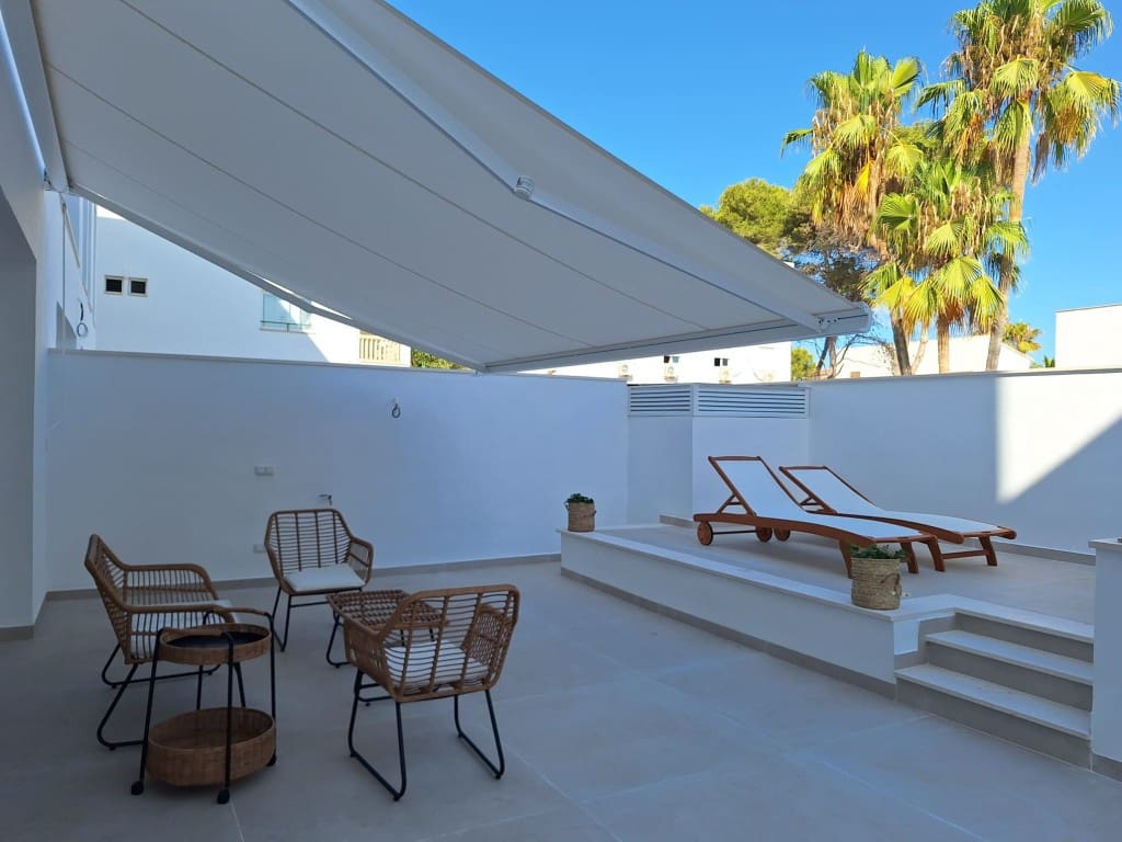 3 bedroom Apartment for sale in Colonia de Sant Jordi with pool - € 850,000 (Ref: 9074932)