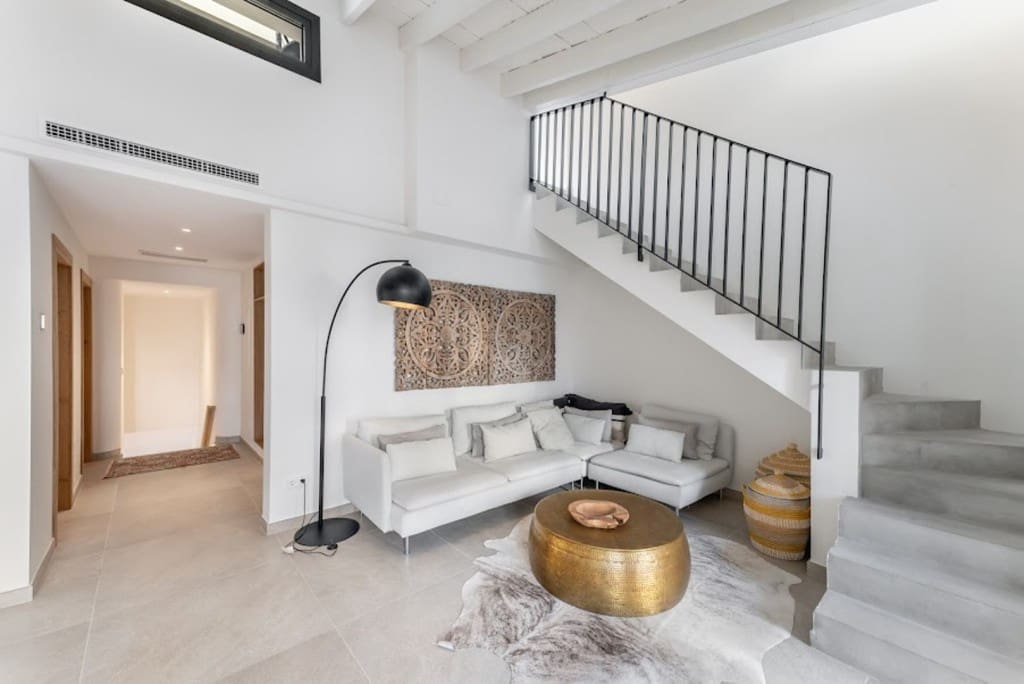 4 soveværelse Byhus til salg i Palma de Mallorca med swimmingpool - € 2.650.000 (Ref: 9098933)