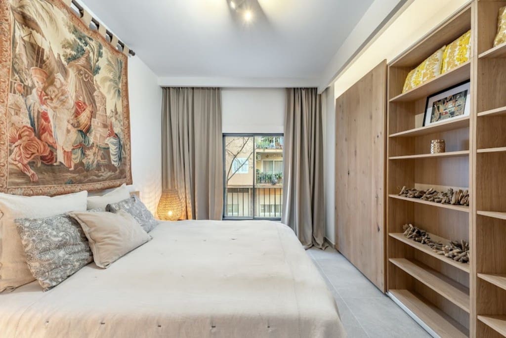 4 soveværelse Byhus til salg i Palma de Mallorca med swimmingpool - € 2.650.000 (Ref: 9098933)