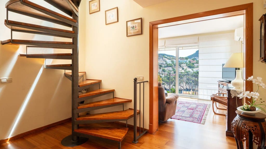 3 soveværelse Villa til salg i Puerto de Andratx med swimmingpool - € 3.700.000 (Ref: 9128043)