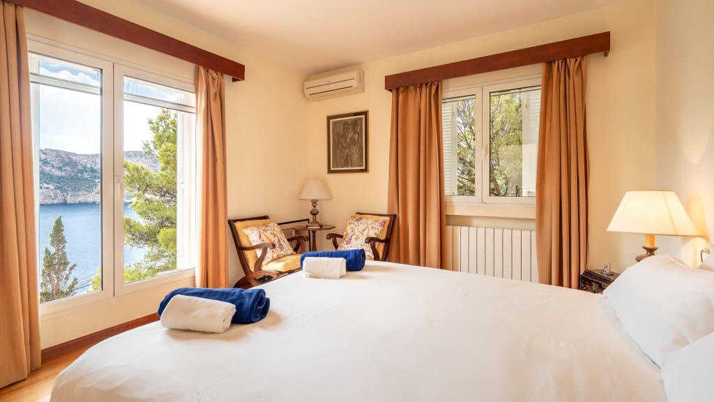 3 soveværelse Villa til salg i Puerto de Andratx med swimmingpool - € 3.700.000 (Ref: 9128043)