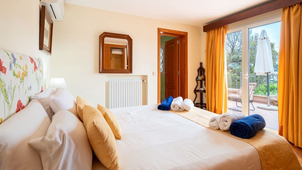 3 soveværelse Villa til salg i Puerto de Andratx med swimmingpool - € 3.700.000 (Ref: 9128043)