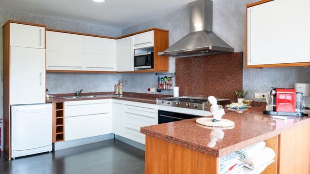 3 soveværelse Villa til salg i Puerto de Andratx, Andratx med swimmingpool - € 3.700.000 (Ref: 9128043)
