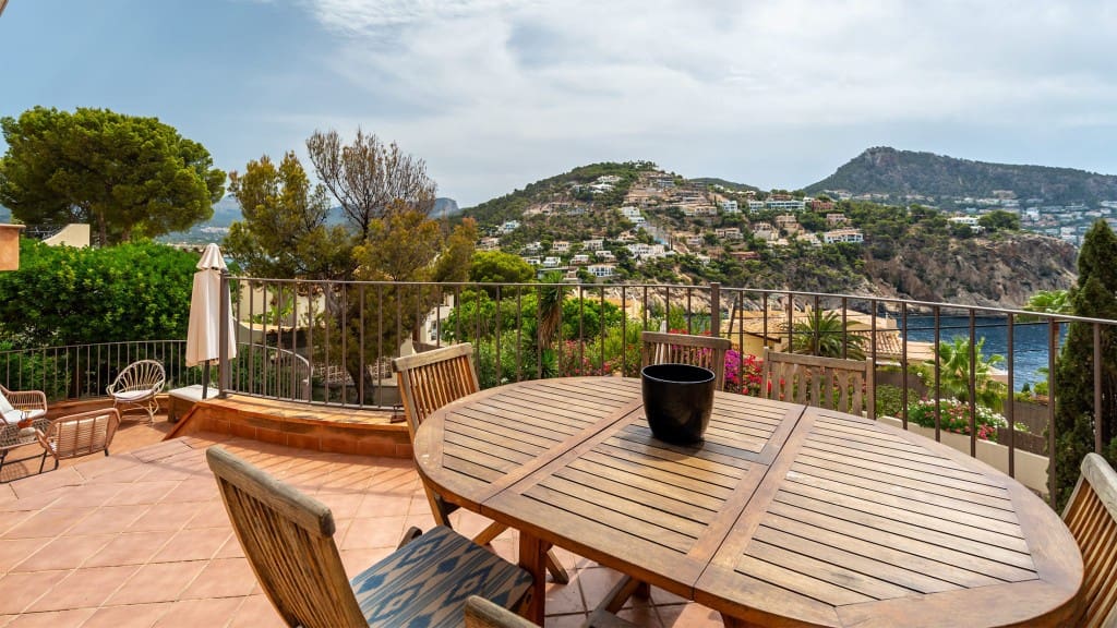 3 soveværelse Villa til salg i Puerto de Andratx med swimmingpool - € 3.700.000 (Ref: 9128043)