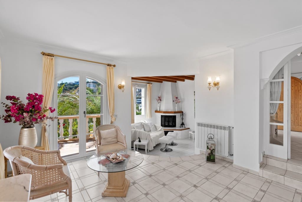 4 slaapkamer Villa te koop in Puerto de Andratx met zwembad - € 3.900.000 (Ref: 9176317)