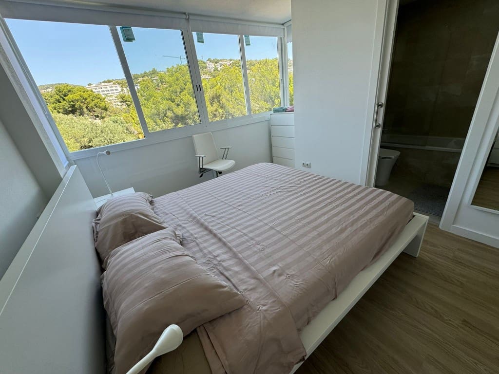 3 bedroom Apartment for rent in Portals Nous - € 2,300 (Ref: 9272217)