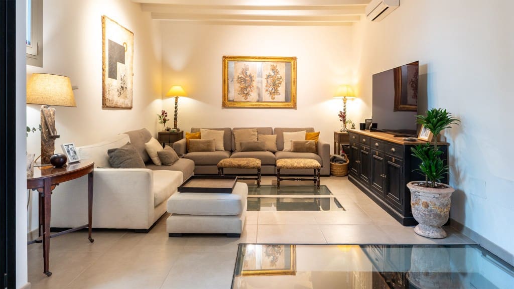 4 soverom Hus til salgs i Consell med svømmebasseng - € 1 650 000 (Ref: 9303221)