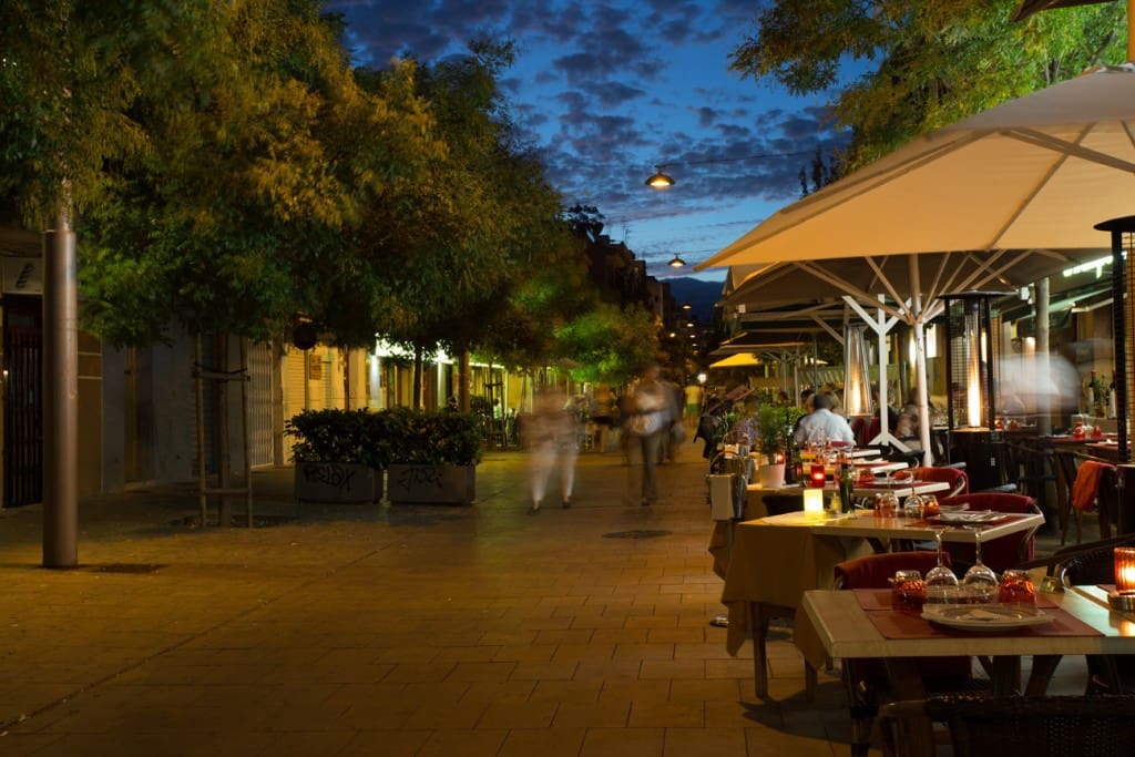 2 bedroom Apartment for rent in Palma de Mallorca - € 3,400 (Ref: 9317540)