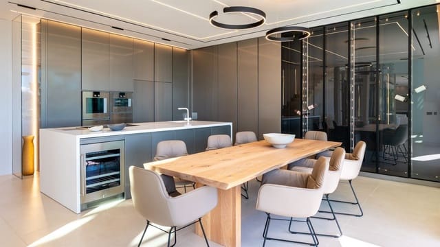 5 slaapkamer Villa te koop in Costa d'en Blanes, Calvià met zwembad - € 8.590.000 (Ref: 9326109)