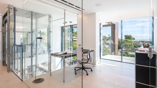 5 slaapkamer Villa te koop in Costa d'en Blanes, Calvià met zwembad - € 8.590.000 (Ref: 9326109)