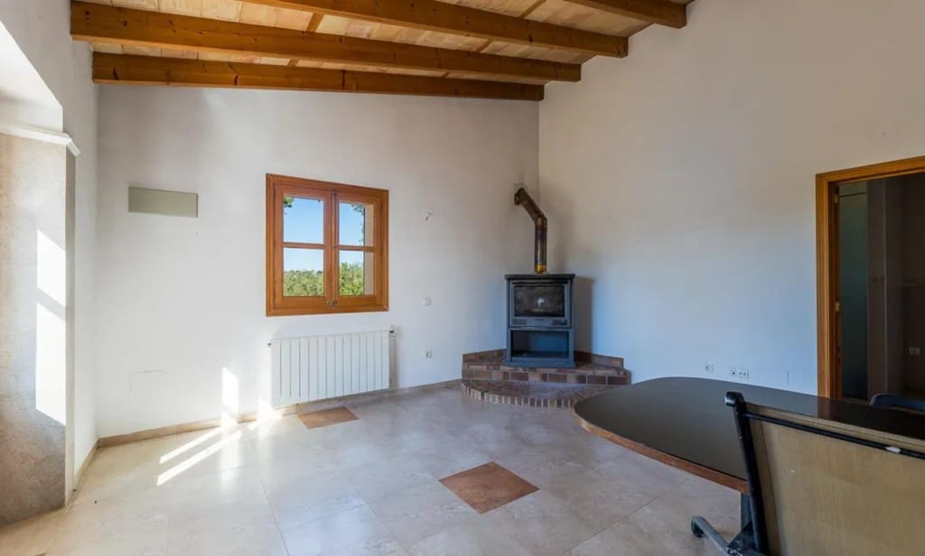 3 bedroom Finca/Country House for sale in Alaro - € 1,950,000 (Ref: 9330264)