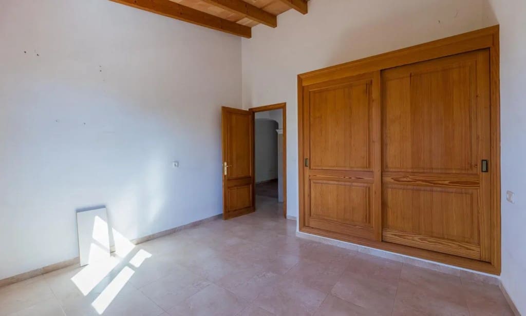 3 bedroom Finca/Country House for sale in Alaro - € 1,950,000 (Ref: 9330264)