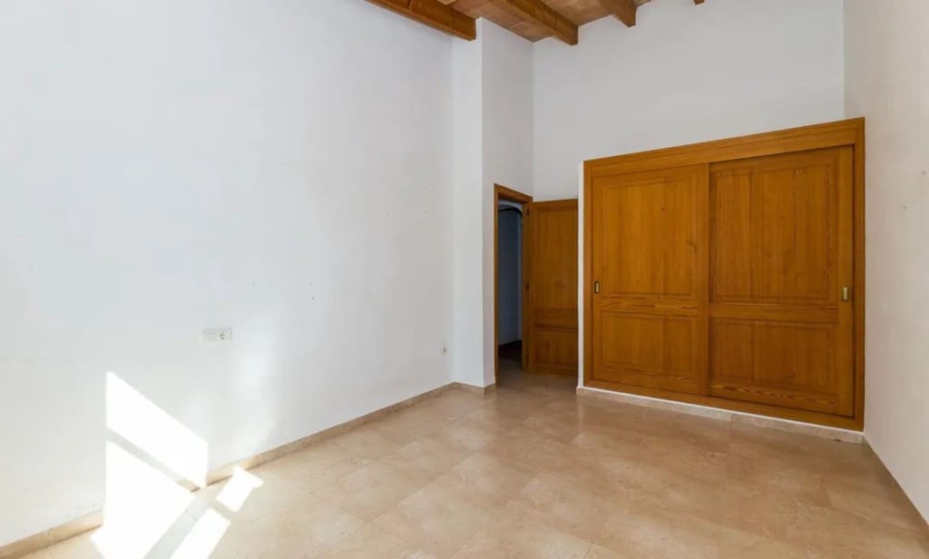 3 bedroom Finca/Country House for sale in Alaro - € 1,950,000 (Ref: 9330264)