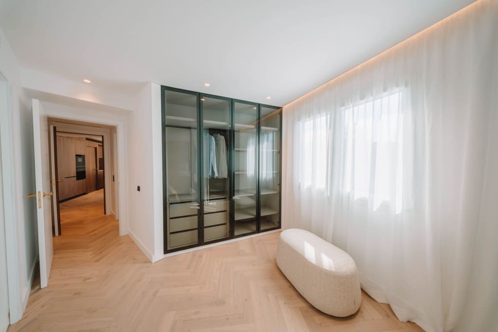 3 bedroom Apartment for sale in Palma de Mallorca - € 1,360,000 (Ref: 9334527)