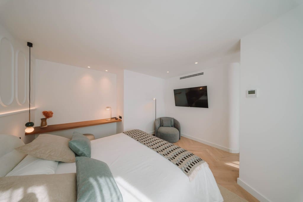 3 bedroom Apartment for sale in Palma de Mallorca - € 1,360,000 (Ref: 9334527)