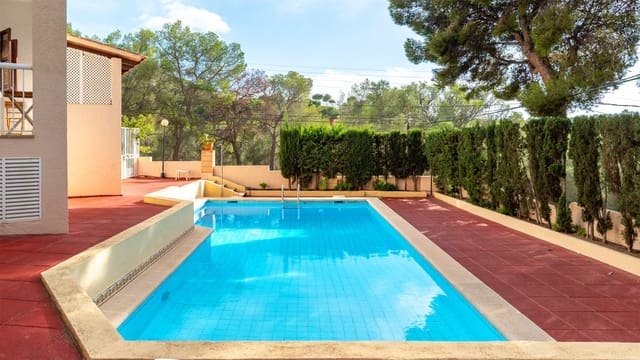 2 slaapkamer Appartement te koop in Santa Ponsa, Calvià met zwembad - € 975.000 (Ref: 9344354)