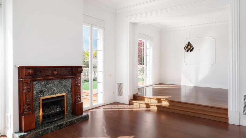 5 bedroom Villa for rent in Bendinat with pool garage - € 8,500 (Ref: 9353169)