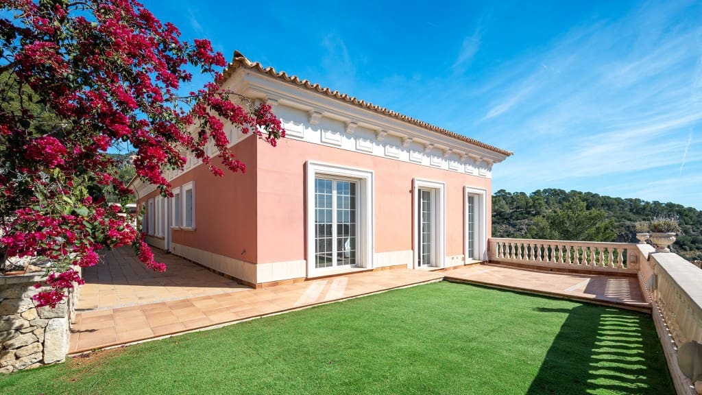 Villa/Maison de 5 chambres à louer à Bendinat avec piscine garage - 7 600 € (Ref: 9353169)