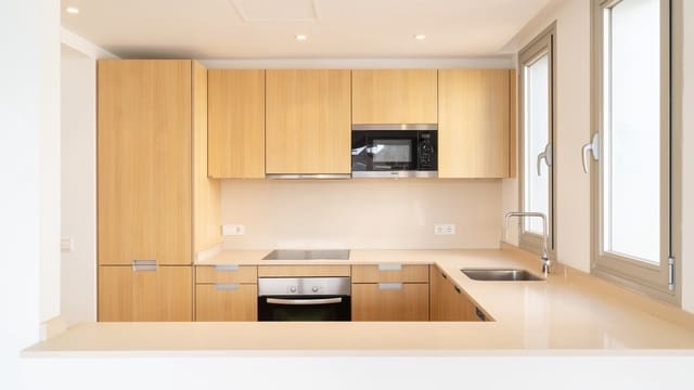 2 sovrum Lägenhet att hyra i Es Camp De Mar / El Camp De Mar, Andratx med pool - 1 900 € (Ref: 9358865)