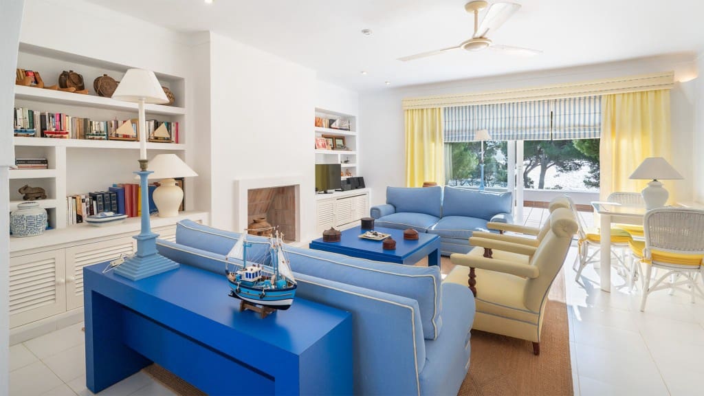 8 slaapkamer Villa te koop in Porto Petro met zwembad - € 7.500.000 (Ref: 9374966)