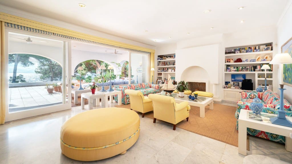 8 slaapkamer Villa te koop in Porto Petro met zwembad - € 7.500.000 (Ref: 9374966)