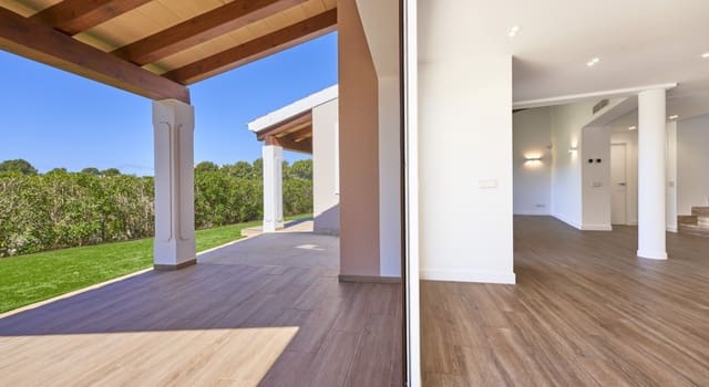 3 slaapkamer Villa te koop in Santa Ponsa, Calvià met zwembad - € 1.750.000 (Ref: 9390153)