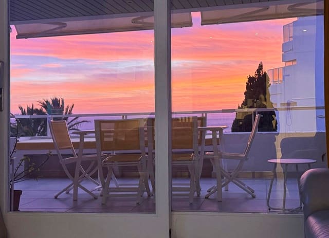 2 makuuhuone Huoneisto vuokrattavana paikassa Puerto Portals, Calvià mukana uima-altaan - 3 700 € (Ref: 9395726)