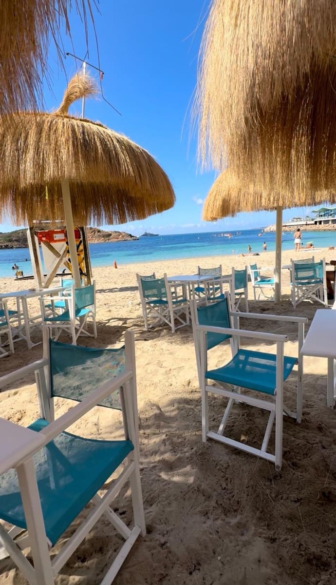 2 bedroom Apartment for rent in Puerto Portals with pool - € 3,700 (Ref: 9395726)