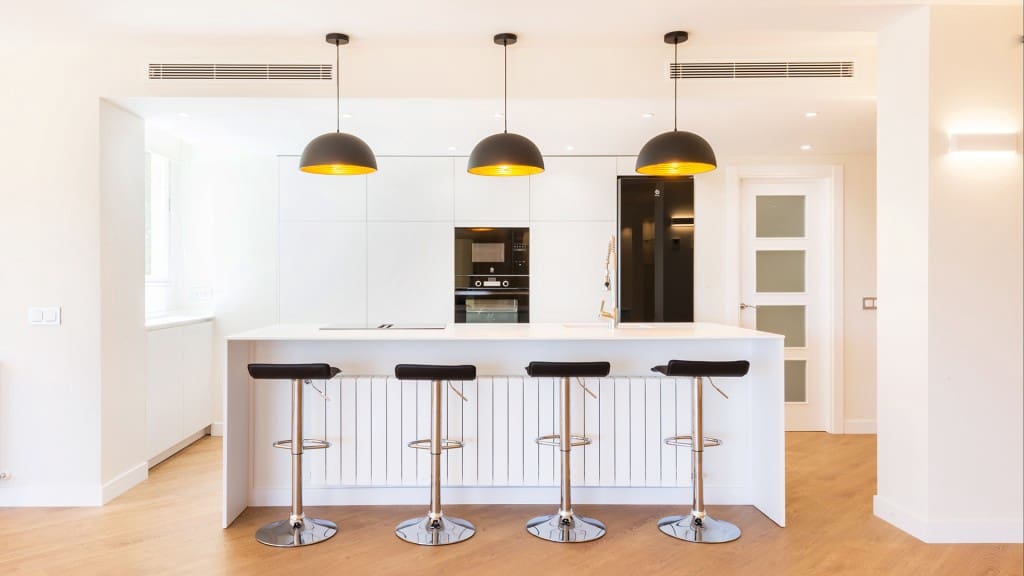 3 sovrum Lägenhet att hyra i Bendinat med pool - 3 900 € (Ref: 9410592)