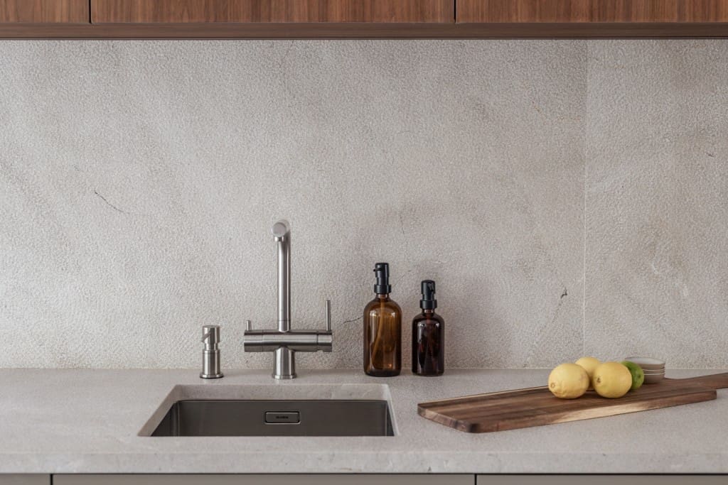 2 soveværelse Lejlighed til salg i Cala Mayor med swimmingpool - € 1.450.000 (Ref: 9445775)