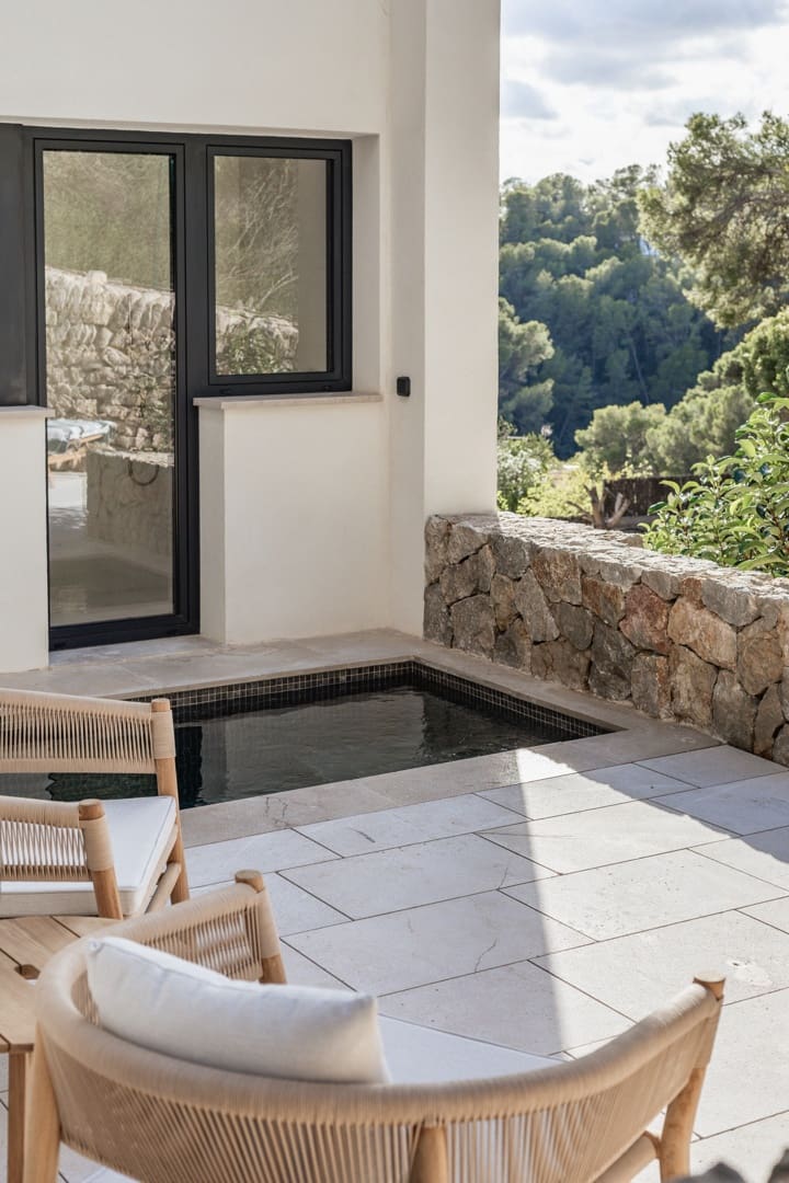 2 soveværelse Lejlighed til salg i Cala Mayor med swimmingpool - € 1.450.000 (Ref: 9445775)