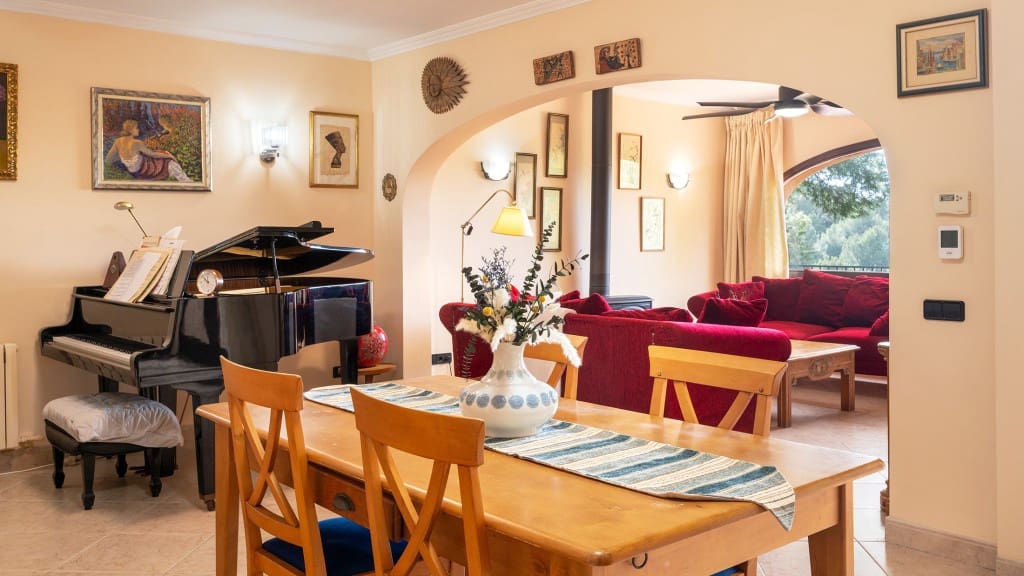 3 soverom Finca/Herregård til salgs i Bunyola - € 1 050 000 (Ref: 9523946)