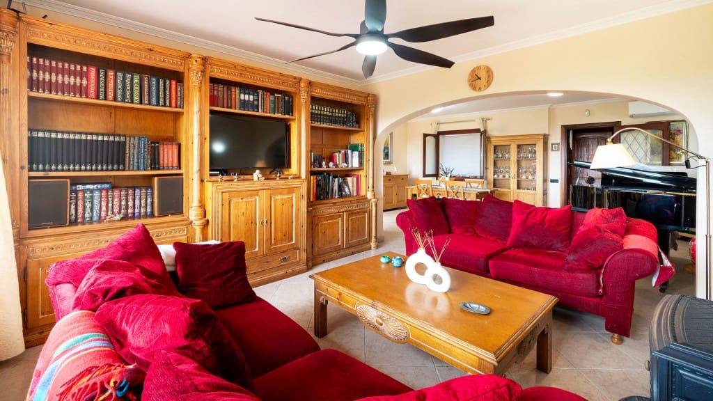 3 soverom Finca/Herregård til salgs i Bunyola - € 1 050 000 (Ref: 9523946)