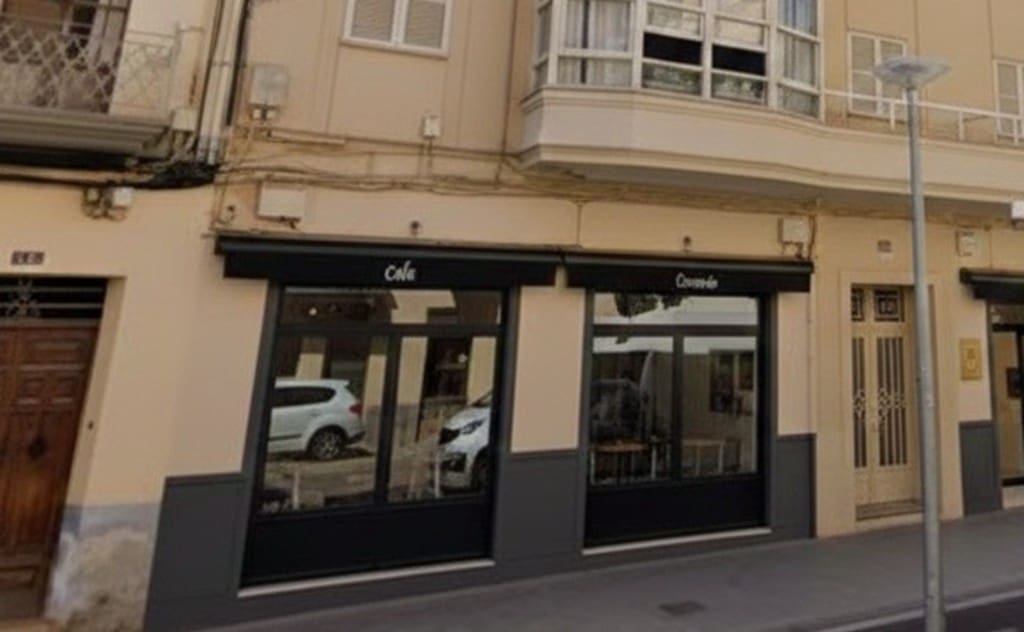 Commerciale in vendita in Palma de Mallorca - 170.000 € (Rif: 9533206)